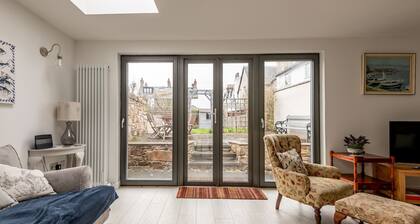 Devon Cottage | Elie