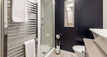 Devon Cottage | Elie