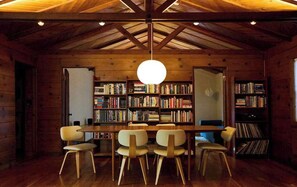 Interior - Forestville Private Deck Cabin in the Redwoods (Forestville)