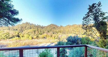 Guerneville Dog-Friendly Riverfront Cabin with Outdoor Kitchen