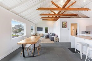 Interior - Bodega Harbour Dog-Friendly Bay View Bungalow with Sauna (Bodega Bay)