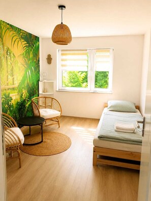 1 bedroom, iron/ironing board, WiFi, bed sheets - Casa ConPassion – Modern 100 m² Holiday Apartment in Much-Kreuzkapelle (Much)