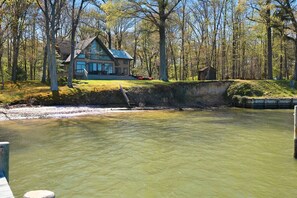 Exterior - Private Waterfront Cottage On Langford Creek With Hot Tub & Pier (Chestertown)