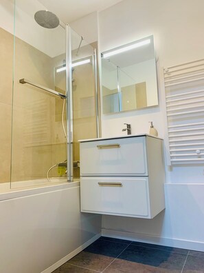 Dusche, Haartrockner