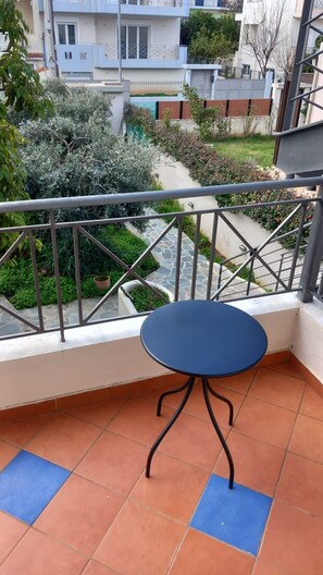 House | 1 bedroom, Internet - Pavlos Apartment - Leontari Stay With Garden View (Pallini)