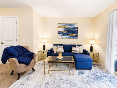 Holiday Village Townhomes – 3889