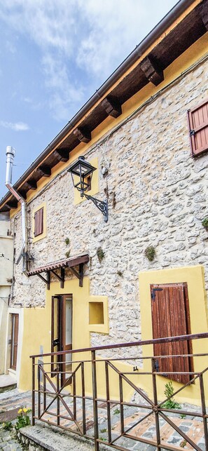 House | Exterior