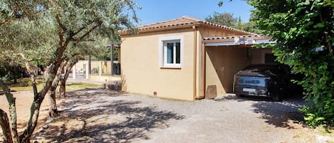 Extérieur