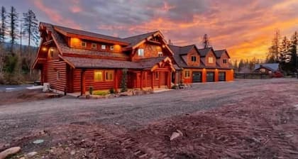 Tranquil River Front log cabin retreat