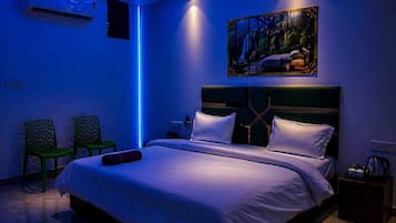 Deluxe-Doppelzimmer, Stadtblick | Zimmersafe, Schreibtisch, Bügeleisen/Bügelbrett, kostenloses WLAN