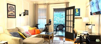 Cozy Vintage Studio Close To Downtown