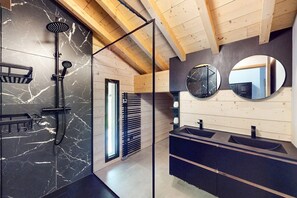 Dusche, Haartrockner
