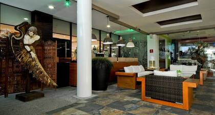 Tiser Hotel