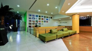 Lobby - Tiser Hotel (Irapuato)