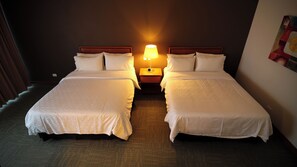 Standard Double Room | In-room safe, blackout drapes, iron/ironing board, free WiFi - Tiser Hotel (Irapuato)