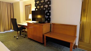 Standard Room | In-room safe, blackout drapes, iron/ironing board, free WiFi - Tiser Hotel (Irapuato)