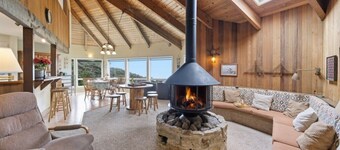 The Yaquina House