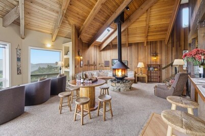 The Yaquina House