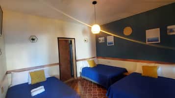 Basic Triple Room, Patio | Free WiFi