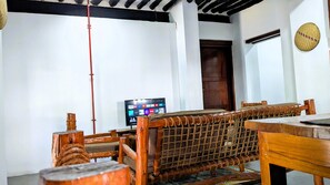 Books - The Hub Train House Amazing Gents Code (Zanzibar Town)