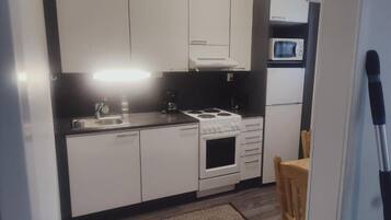 Microwave, oven, coffee/tea maker