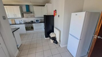 Refrigerador, microondas