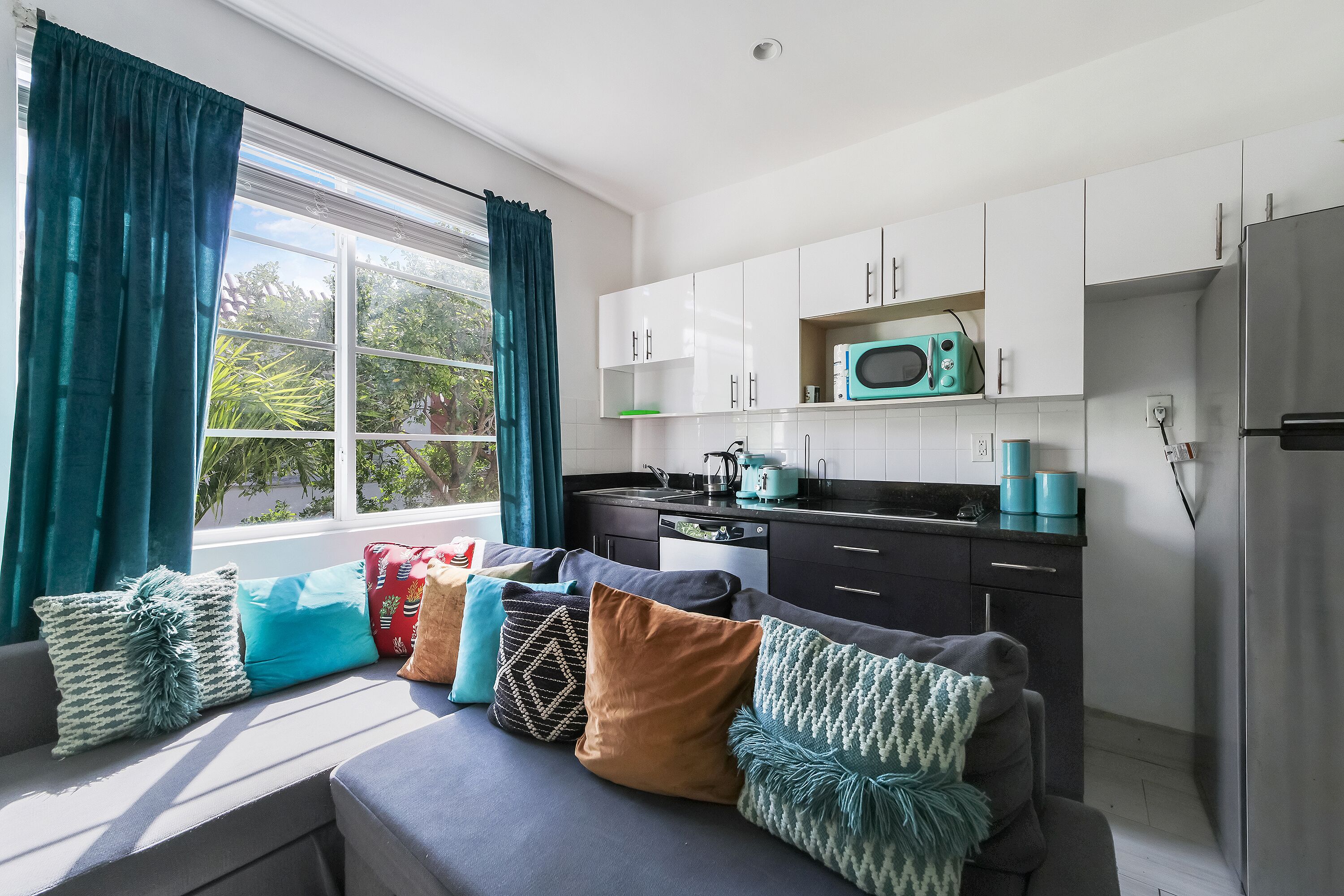 Classic Apartment, 2 Bedrooms, Kitchen (Self check-in) | Private kitchen
