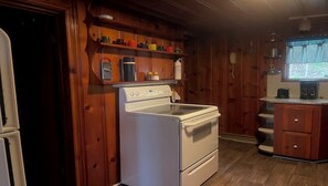 Private kitchen - Historic Bagnell Jailhouse Cabin • Osage River/Lake Ozark • 
Near Bagnell Dam (Bagnall)