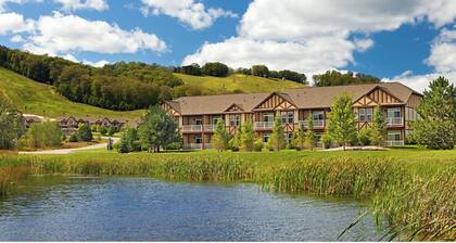 Cozy 1-bedroom resort in charming Boyne Falls with AC and fitness room