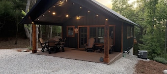 New Build 2-bedroom 2-bath cabin on 2 acres -sleeps 8 near Silverlake Sand Dunes