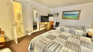 Habitación doble, 2 camas Queen size, para no fumadores | Escritorio, espacio para trabajar con laptop y wifi gratis
