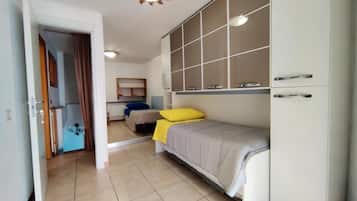 Family Room | Free WiFi