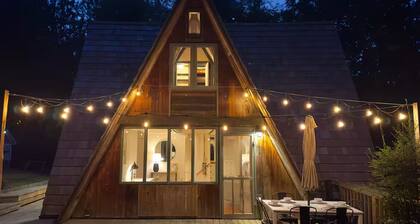 Burke Bay A-Frame Retreat w/Cedar Hot Tub - 15 Minutes to Seattle Ferry