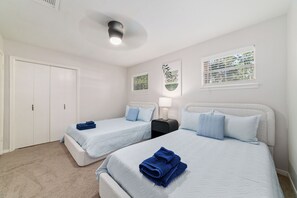 4 habitaciones, tabla de planchar con plancha y wifi gratis 