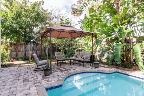 Poolside Boutique Guest House | Fort Lauderdale