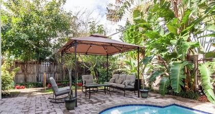 Poolside Boutique Guest House | Fort Lauderdale