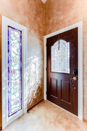 Interior - Serene & stylish living space. (Eden Prairie)