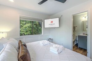 Iron/ironing board, WiFi - 2BR Dunes VIlla - Pool (Hilton Head Island)