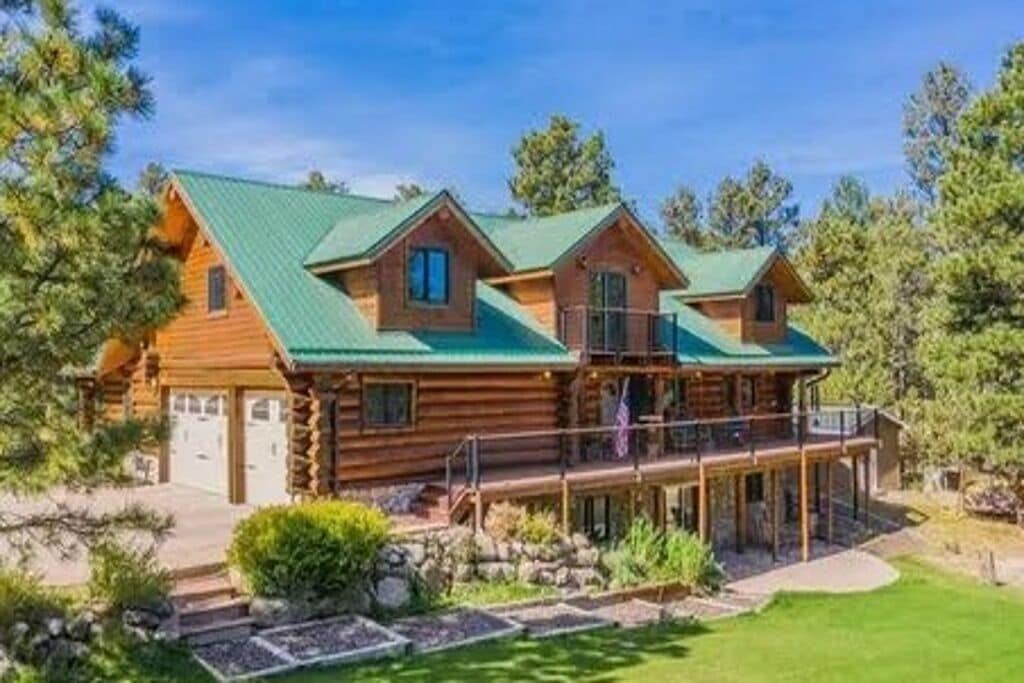 Cabin Rentals, Vacation Cabins and Cabin Getaways | Vrbo