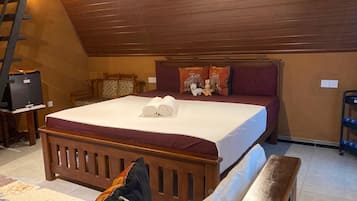 Deluxe-Zweibettzimmer, Gartenblick | Wohnbereich
