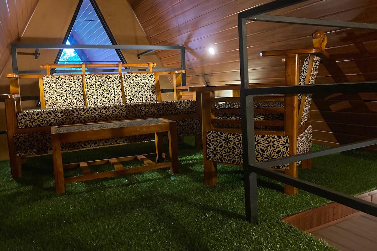 Deluxe Twin Room, Garden View | Minibar, soundproofing, WiFi (free)