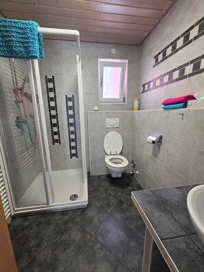 Towels, soap, toilet paper