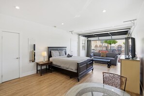 1 chambre, fer et planche à repasser, Wi-Fi gratuit, draps fournis