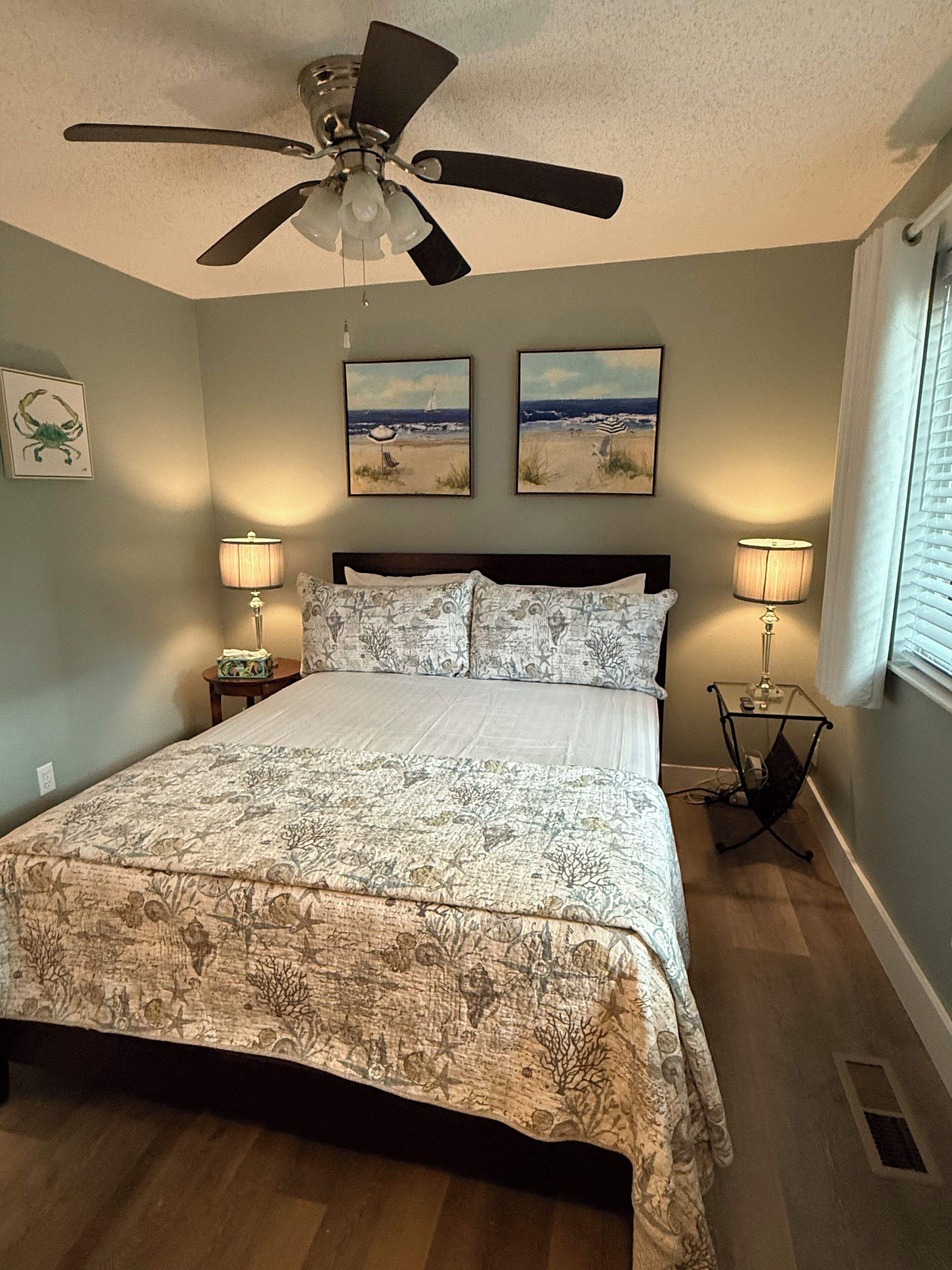 3 bedrooms, iron/ironing board, free WiFi, bed sheets