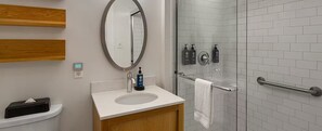 Shower, bidet, towels, soap