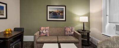 Cozy 1-bedroom condo in gorgeous San Francisco with AC