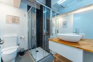 Hair dryer - Sandoñana Palace - by Urban Hosting suite 6 (Villafufre)