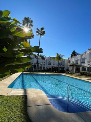 Pool - House in Nueva Andalucía (Marbella)