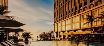 The Trinity Mandala Seaview