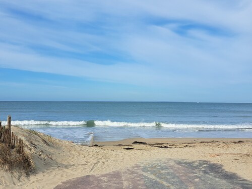 The house is located 50 meters from the beautiful sandy beach of Denneville.